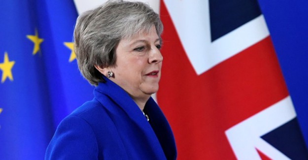 AB'den Brexit Müzakerelerine Ret 