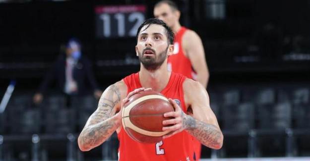 ABD'li Alex Perez, Fenerbahçe'de