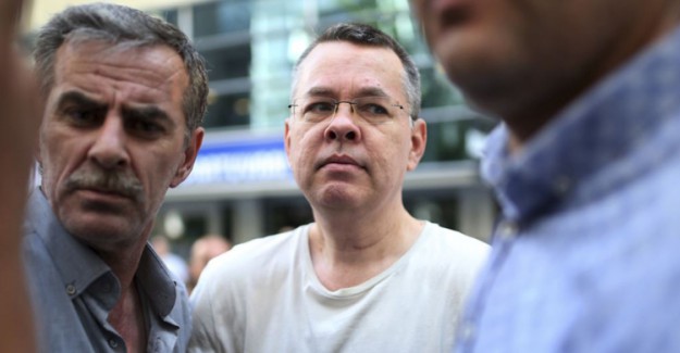 ABD'li Rahip Brunson Özel Uçakla Almanya'ya Gitti