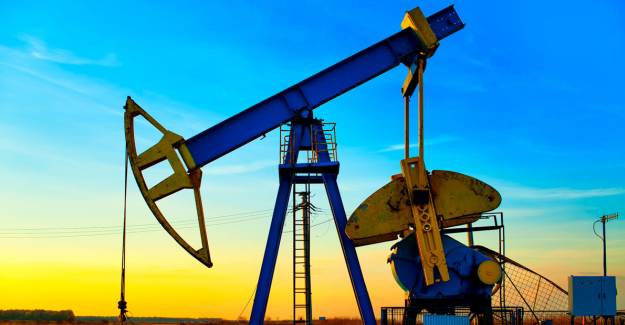 ABD'nin Ham Petrol Stoklarında Sert Düşüş