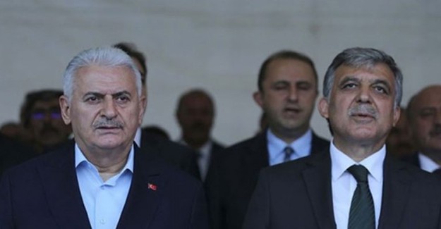 Abdullah Gül, Binali Yıldırım'ı Arayarak Tebrik Etti