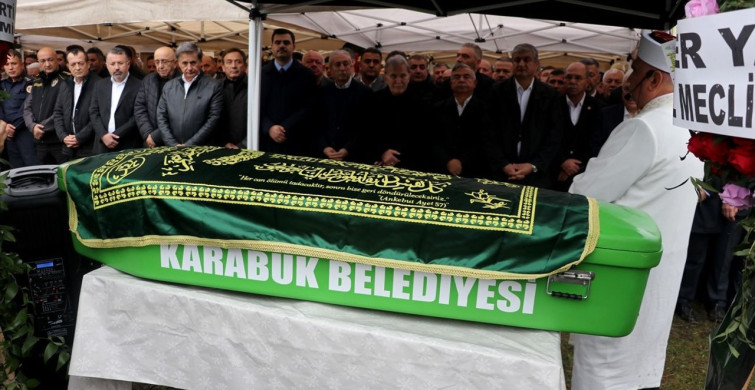 Abdullah Şahin'in Cenazesi Toprağa Verildi Abdullah Şahin'in Cenazesi Toprağa Verildi