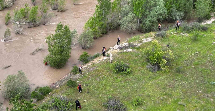 Acılı anne, kaybolan kızının mezarını istiyor