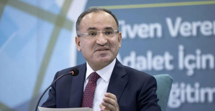 Adalet Bakanı Bekir Bozdağ'dan 'haksız tahrik indirimi' açıklaması : 'Biz kadına karşı şiddetle mücadele konusunda kadından yana tarafız'