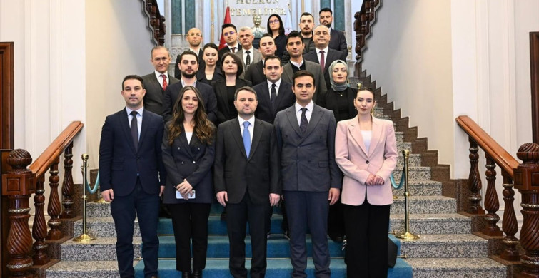 Adalet Bakanı Gürlek'ten Yargı Muhabirlerine Bayram Ziyareti