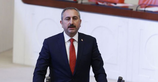 Adalet Bakanı Hakim Ve Savcılara Müjdeyi Verdi!