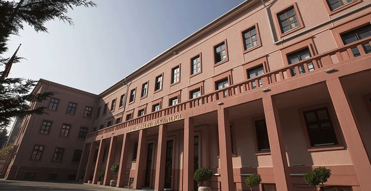 Adalet Bakanlığında FETÖ'nün Mahrem Yapılanması Soruşturması: 71 Tutuklama Kararı