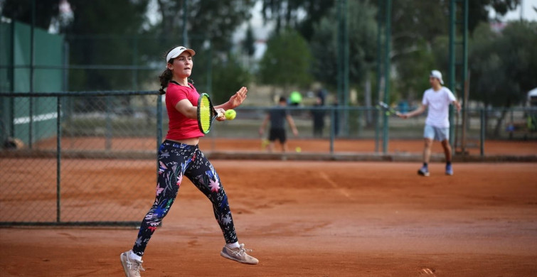 Adana CUP Uluslararası Gençler Tenis Turnuvası Başladı