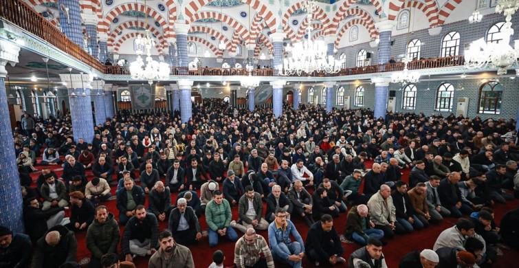 Adana, Mersin, Hatay ve Osmaniye'de Ramazan Bayramı Coşkusu