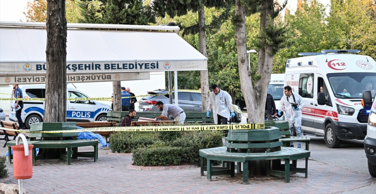 Adana Mezarlığında Silahlı Saldırı