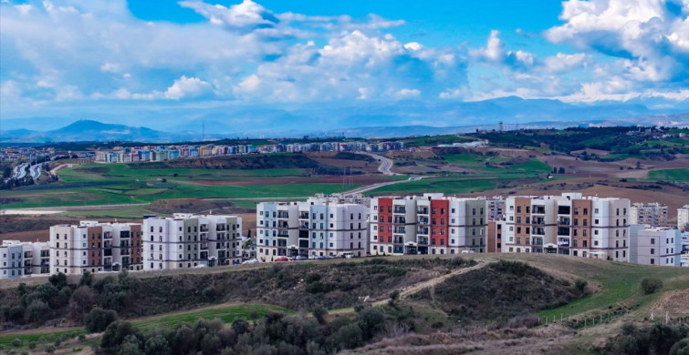 Adana ve Osmaniye'de Deprem Konutları Teslim Edildi