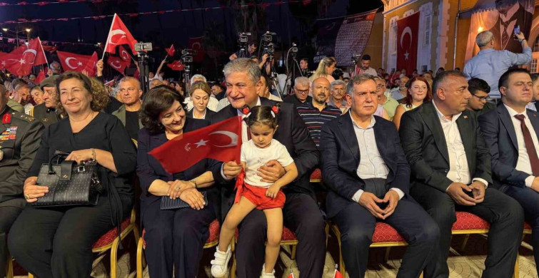Adana’da 15 Temmuz'un 10. yılında demokrasi nöbeti tutuldu