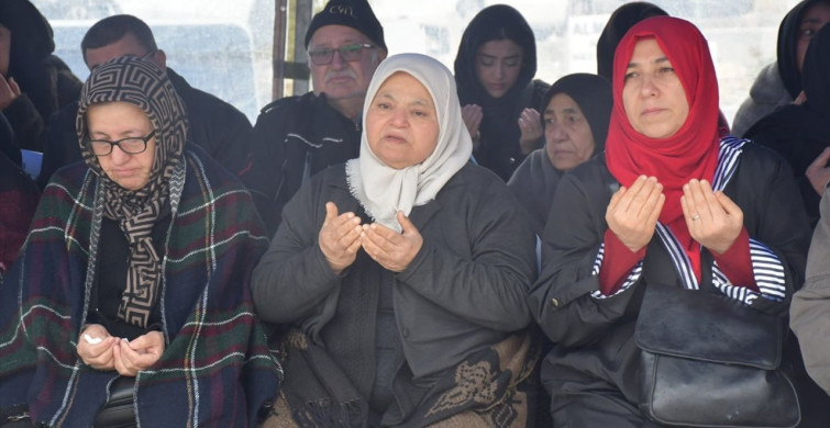 Adana'da 6 Şubat Depremlerinde Hayatını Kaybedenler Anıldı