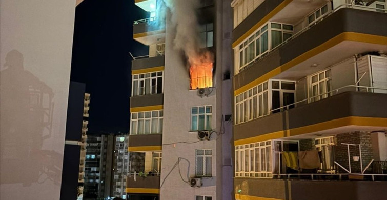 Adana'da Apartman Yangını