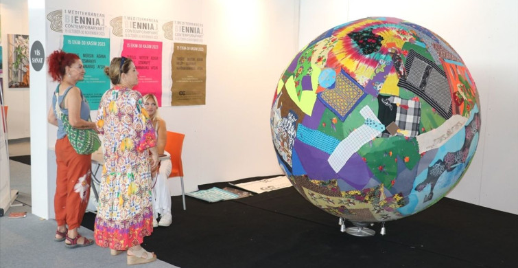 Adana'da Artconcept Çağdaş Sanat Fuarı Devam Ediyor