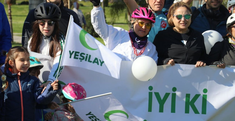 Adana'da Bisiklet Turu ile Bağımlılığa Dikkat Çekildi