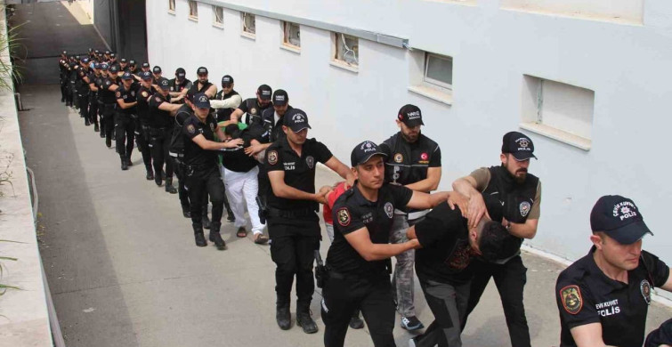 Adana'da Büyük Uyuşturucu Operasyonu: 4 Milyon Hap Ele Geçirildi