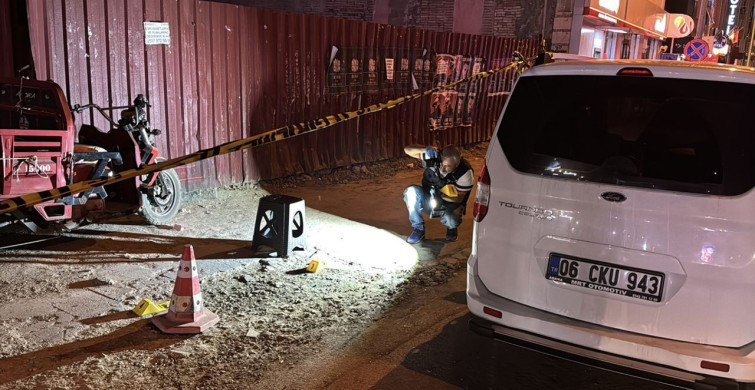 Adana'da Çay Ocağına Silahlı Saldırı: Bir Şüpheli Yakalandı Adana'da Çay Ocağına Silahlı Saldırı: Bir Şüpheli Yakalandı