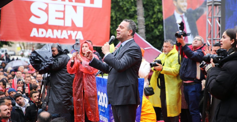 Adana'da CHP'den Zeydan Karalar'a Destek Gösterisi