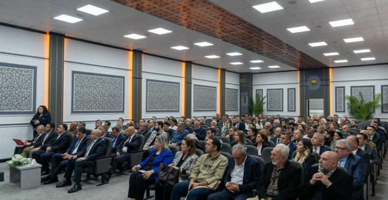 Adana'da Çiftçilere Tarımsal Krediler Bilgilendirmesi