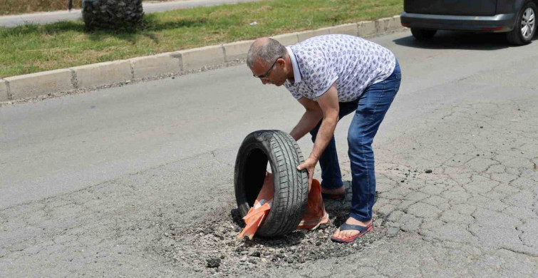 Adana'da Depremzedelerin Yol Sorunu İsyana Neden Oldu