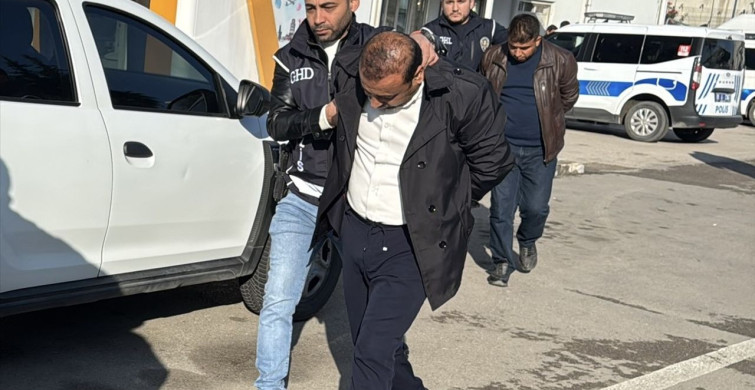 Adana'da Göçmen Kaçakçılığı Operasyonu: 4 Tutuklama