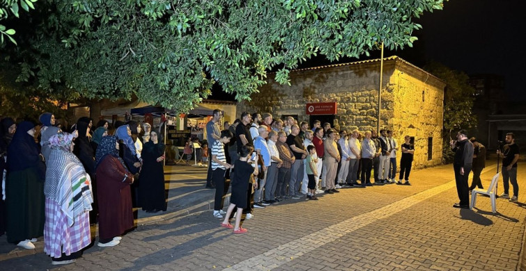 Adana'da Küresel Sumud Filosu'na Protesto