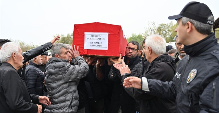 Adana'da Lösemi Nedeniyle Hayatını Kaybeden Polis Memurunun Cenazesi Defnedildi