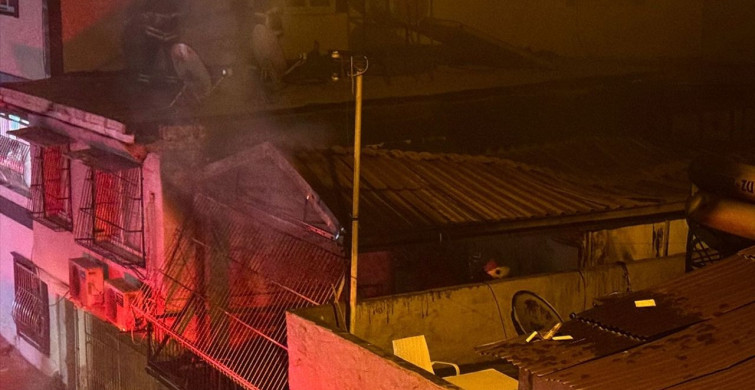 Adana'da Müstakil Evde Yangın Kontrol Altına Alındı