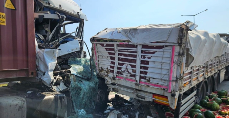 Adana'da otoyolda tır kazası: 1 yaralı