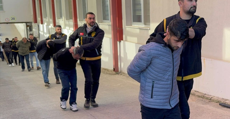 Adana'da Silahlı Kavga: 11 Zanlı Tutuklandı