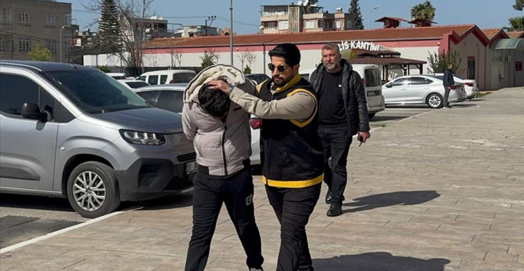 Adana'da Trafik Kavgası: Bıçaklama Olayında Bir Kişi Hayatını Kaybetti