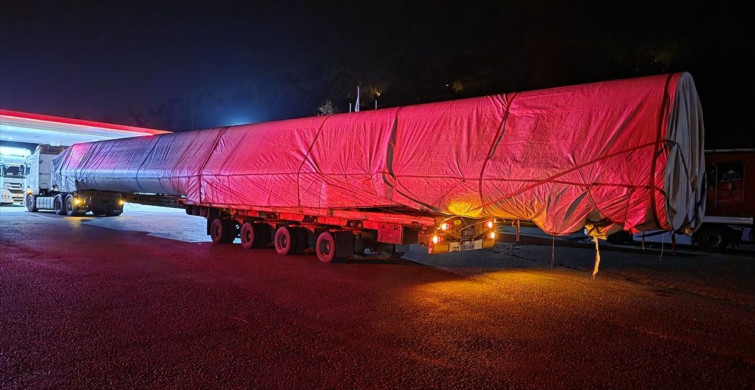 Adana'da Trafik Kazası: Genç Sürücü Hayatını Kaybetti