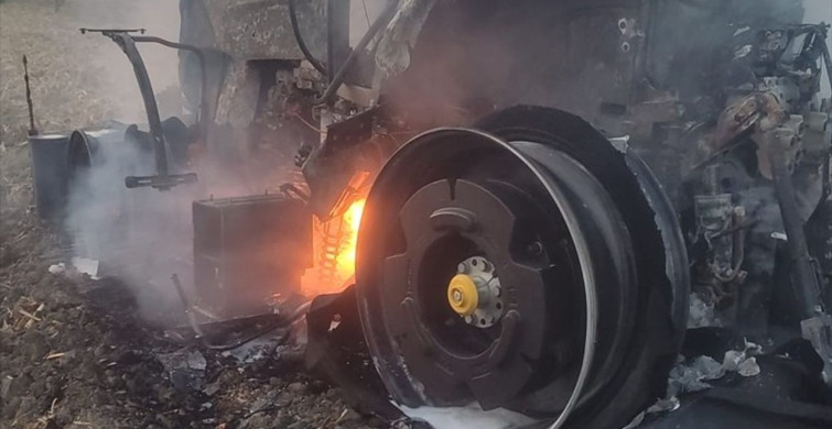 Adana'da Traktör Yangını Kontrol Altına Alındı