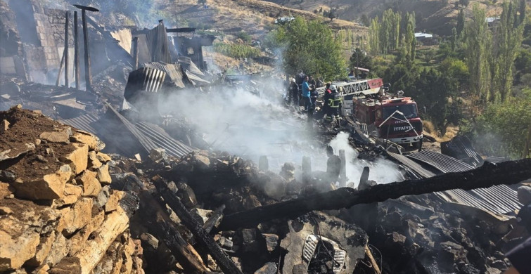 Adana'da Yangın Faciası: 2 Kişi Hayatını Kaybetti