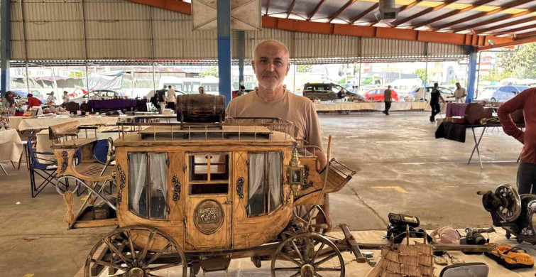 Adana'daki Antika Pazarı nostalji rüzgarı estiriyor