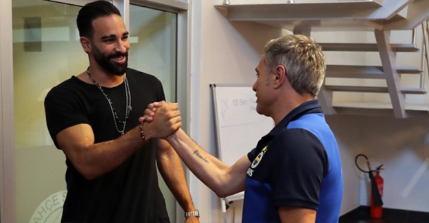 Adil Rami, Ersun Yanal'la Böyle Selamlaştı