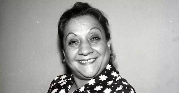 Adile Naşit Biyografi