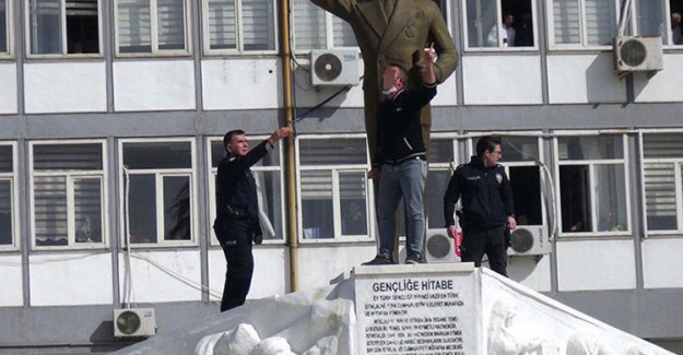 Adıyaman Valilik Binasında İntihar Girişimi