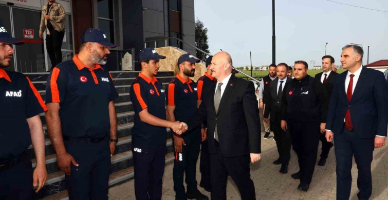 Adıyaman Valisi Küçük'ten 112 Acil Çağrı Merkezi ve AFAD Ziyareti