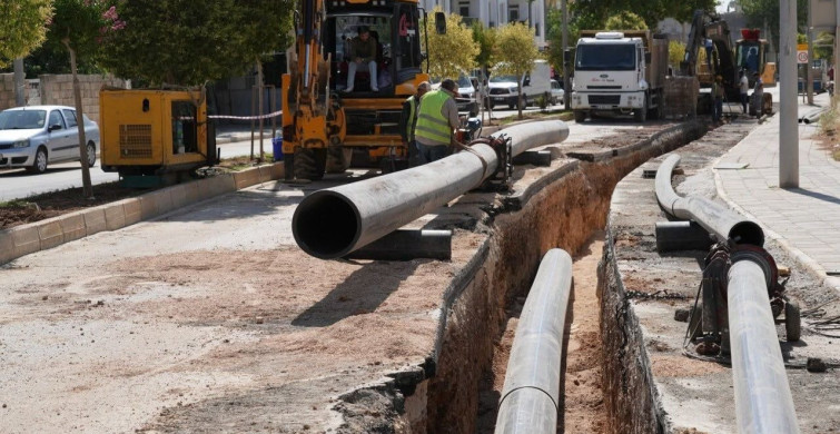 Adıyaman'da 6 ayda 68 bin metreyi aşan altyapı hattı tamamlandı