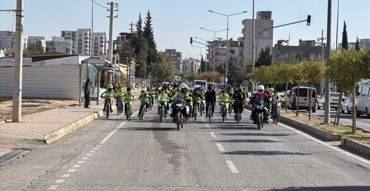 Adıyaman'da Bağımsızlık İçin Pedalları Çeviriyoruz Etkinliği Adıyaman'da Bağımsızlık İçin Pedalları Çeviriyoruz Etkinliği