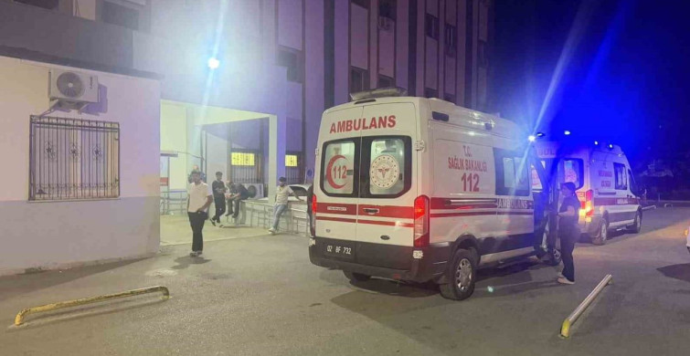 Adıyaman'da bıçaklı kavga: 2 yaralı