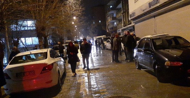 Adıyaman'da Dehşet! Otomobilden İnen Şahıs Ateş Açtı