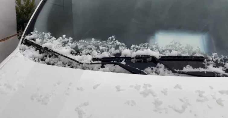 Adıyaman'da Dolu Yağışı Hayatı Olumsuz Etkiledi