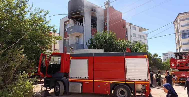 Adıyaman'da ev yangınında bir kişi dumandan etkilendi