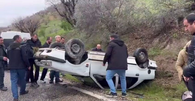 Adıyaman'da Yağışlı Havada Kontrolden Çıkan Otomobil Takla Attı