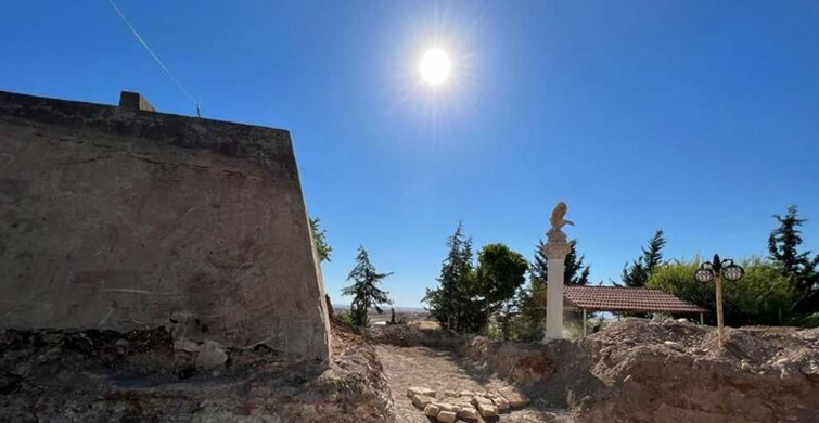 Adıyaman'daki su deposu kazısında Roman dönemine ait mezarlar bulundu!