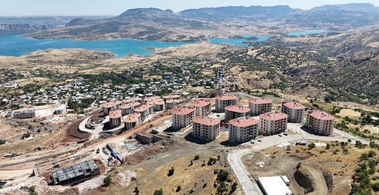 Adıyaman'ın Gerger İlçesinde Deprem Konutları Yakında Tamamlanıyor