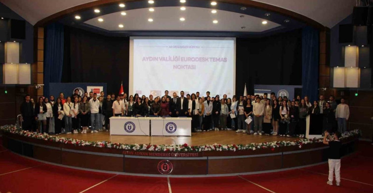 Adnan Menderes Üniversitesi'nde Avrupa Gençlik Portalı Semineri Düzenlendi